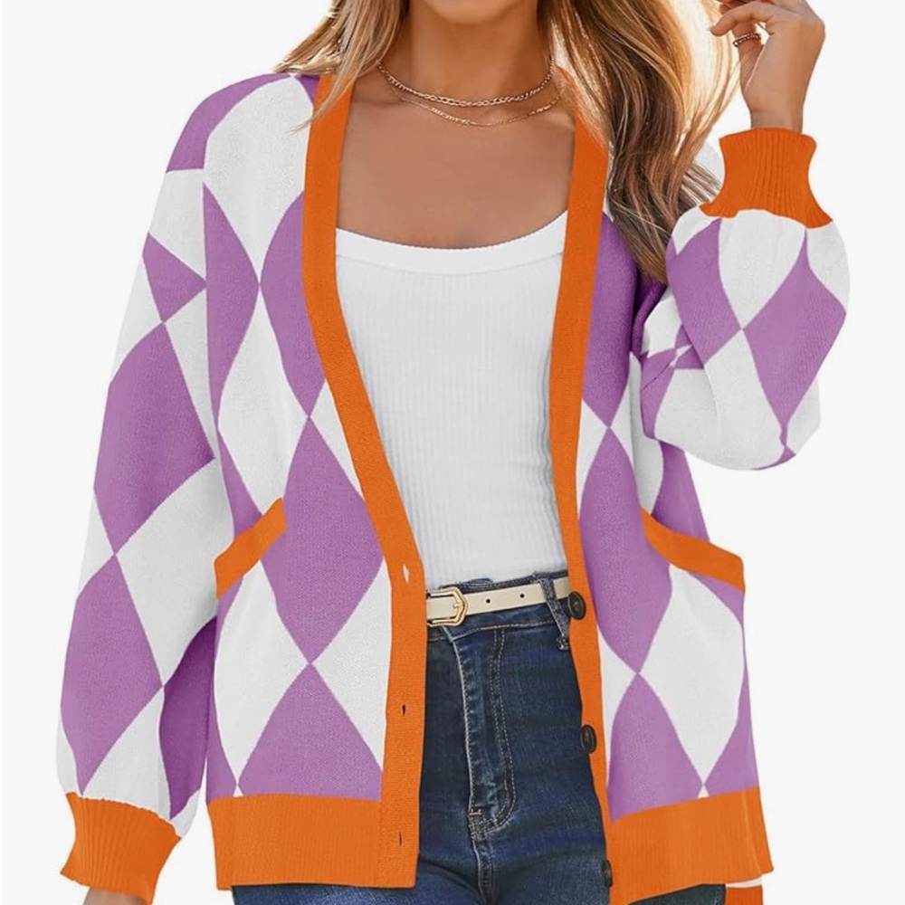 Cardigan - Picture 2 of 3